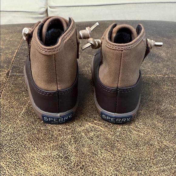 Sperry Kids Brown and Tan Boots - Picture 2 of 4